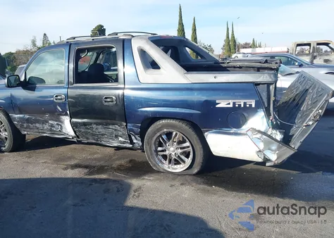 2004 Chevrolet Avalanche 1500 z USA, uszkodzony, nr VIN 3GNEC12T74G219623